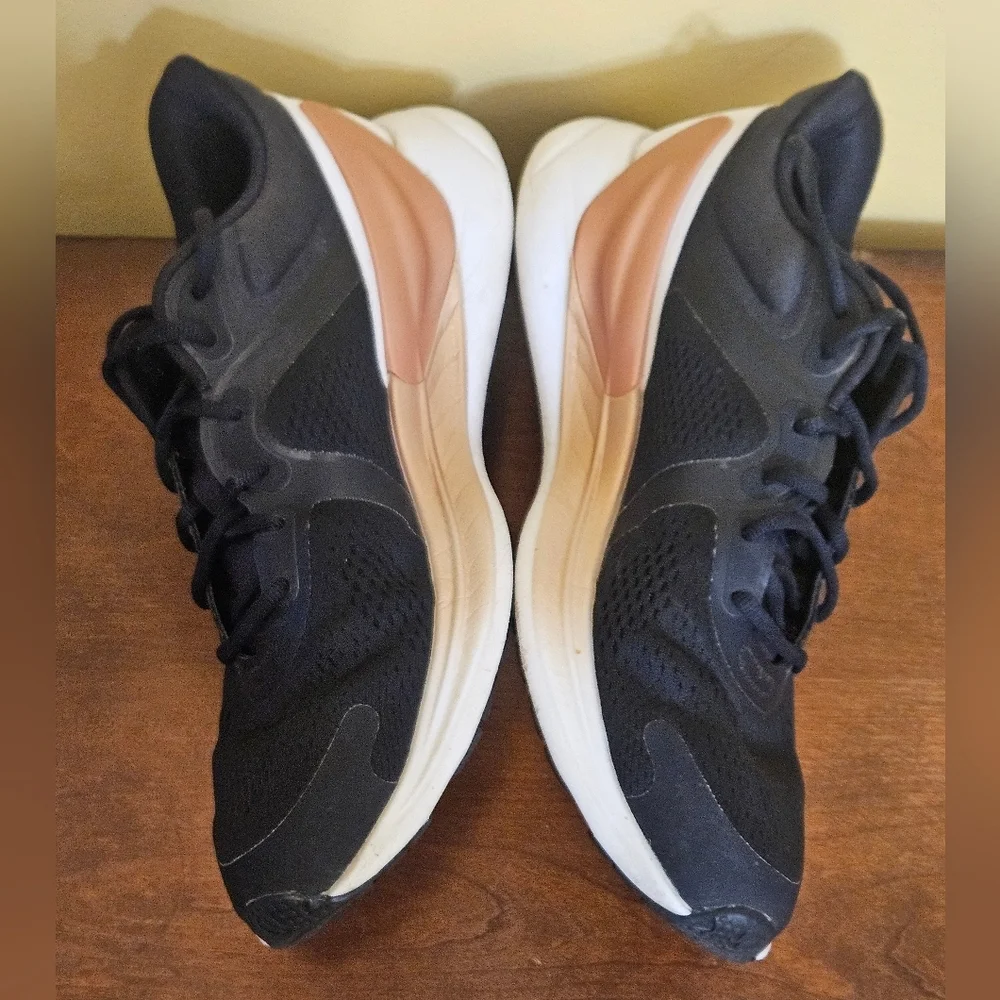 Lululemon Blissfeel Women's Running Shoes Size 8